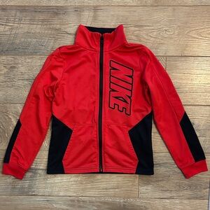 Nike Boys Size 7 Red & Black Full Zip Jacket (6-7 yrs.)